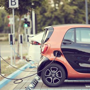 L'ACS prende posizione sulla mobilità elettrica