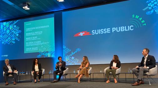bild podiumsdiskussion suisse public smart