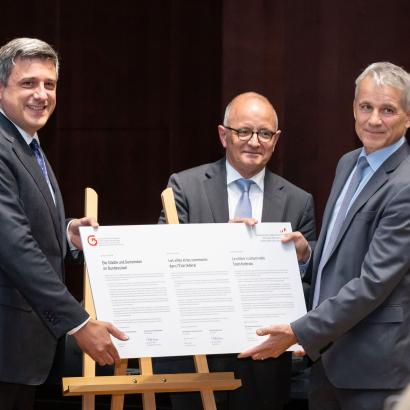 Autonomie et participation: villes et communes lancent un appel à la Confédération