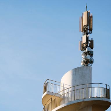 Mobilfunk/5G: BAFU-Monitoringbericht & Info-Seite des Bundes